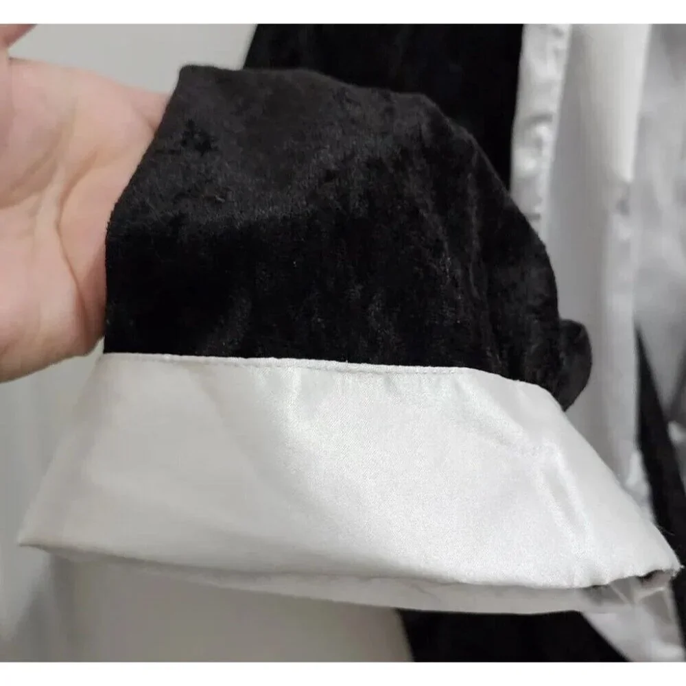 Vintage Audrey Lane Women's Black Velvet Robe White Satin Trim Belted‎ Sz Medium